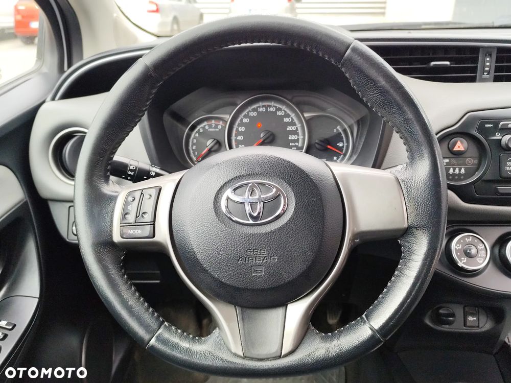 Toyota Yaris 1.0 Active - 14