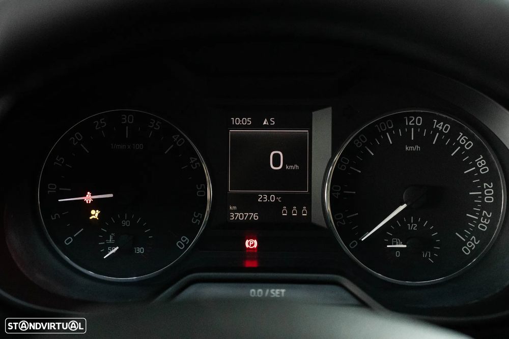 Skoda Octavia Break 1.6 TDi Sportline - 26
