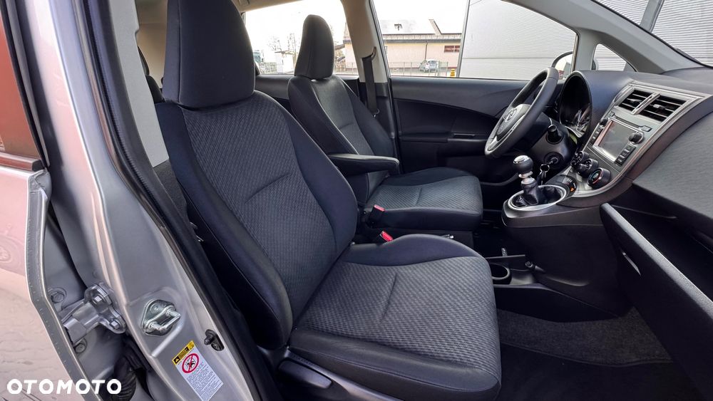 Toyota Verso S 1.33 VVT-i Cool - 35