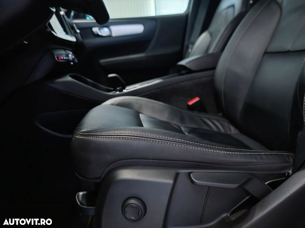 Volvo XC 40 T5 Recharge DKG Inscription Expression - 17