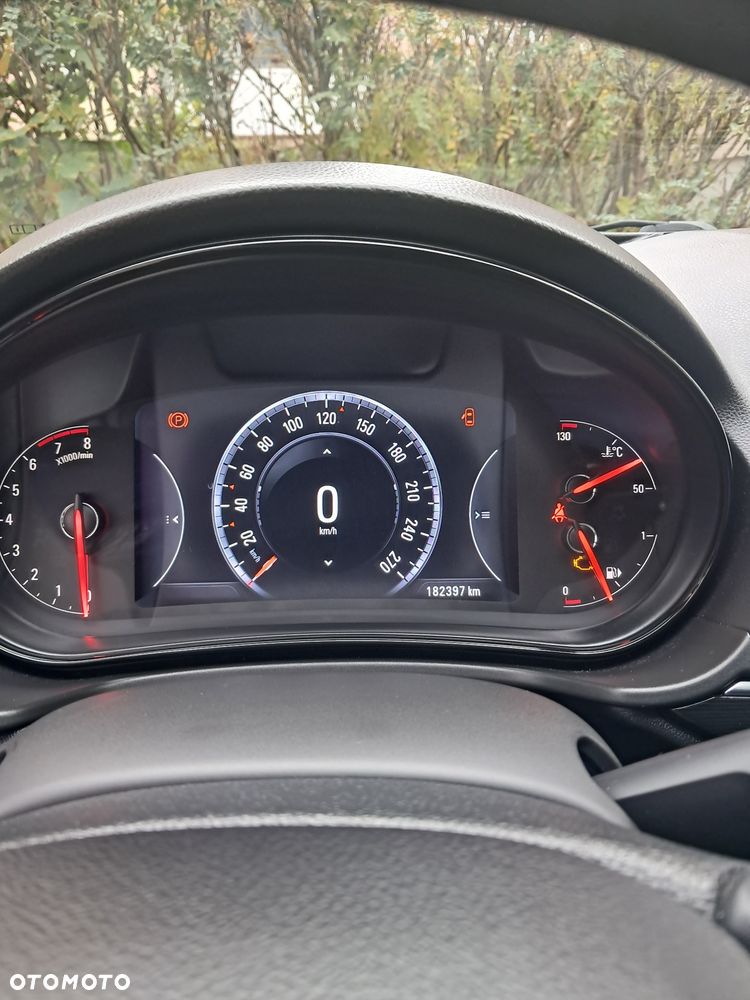 Opel Insignia CT 1.6 T S&S - 16