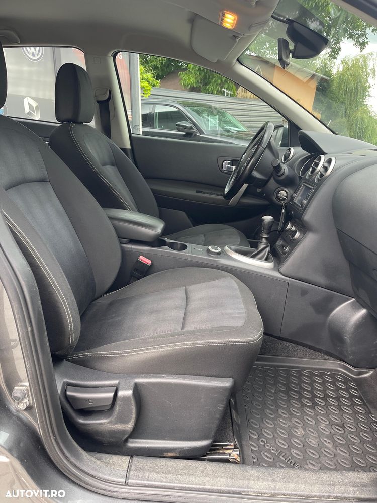 Nissan Qashqai 1.6 DCI 4 x 4 DPF Start/Stop tekna - 12