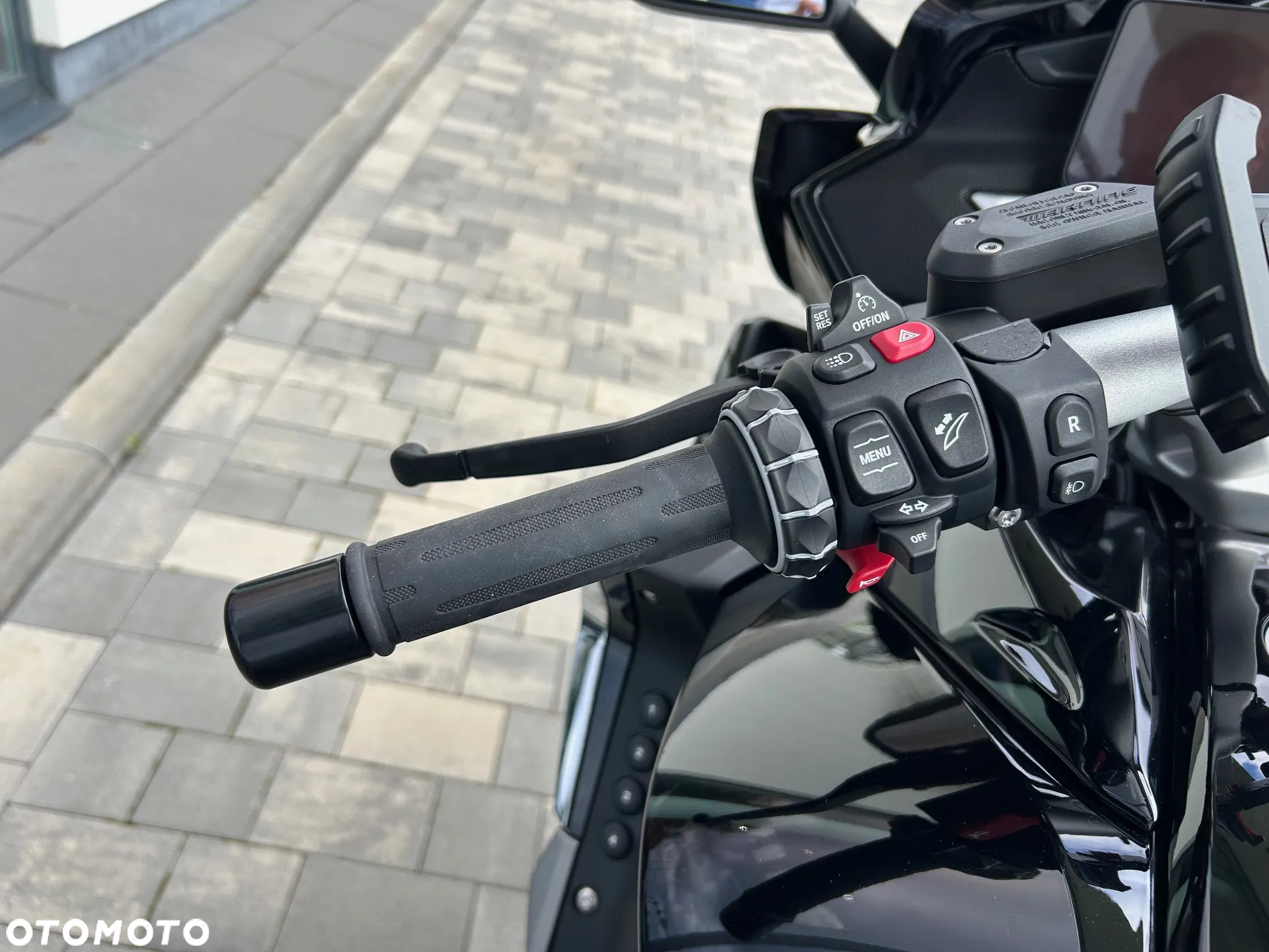 BMW K - 18