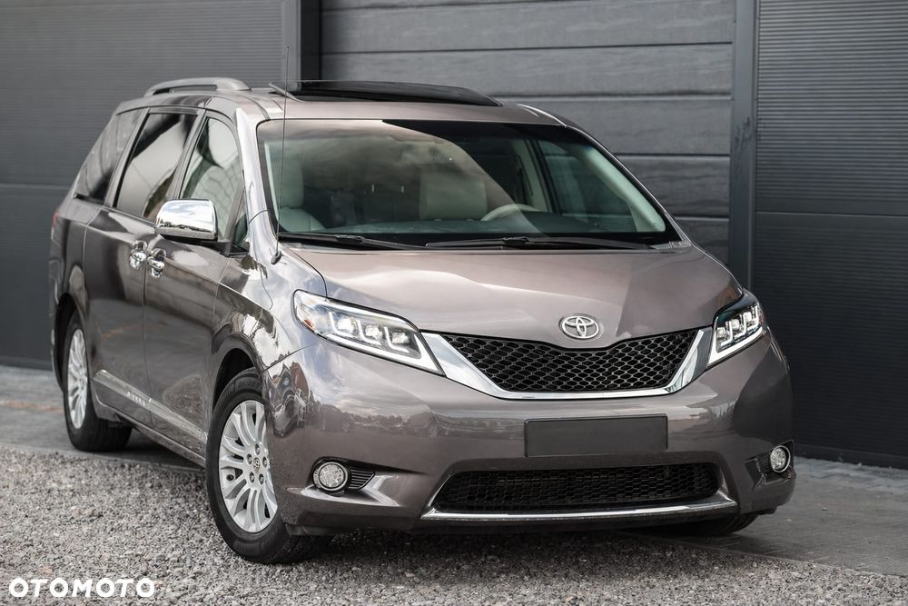 Toyota Sienna 3.5 V6 - 3
