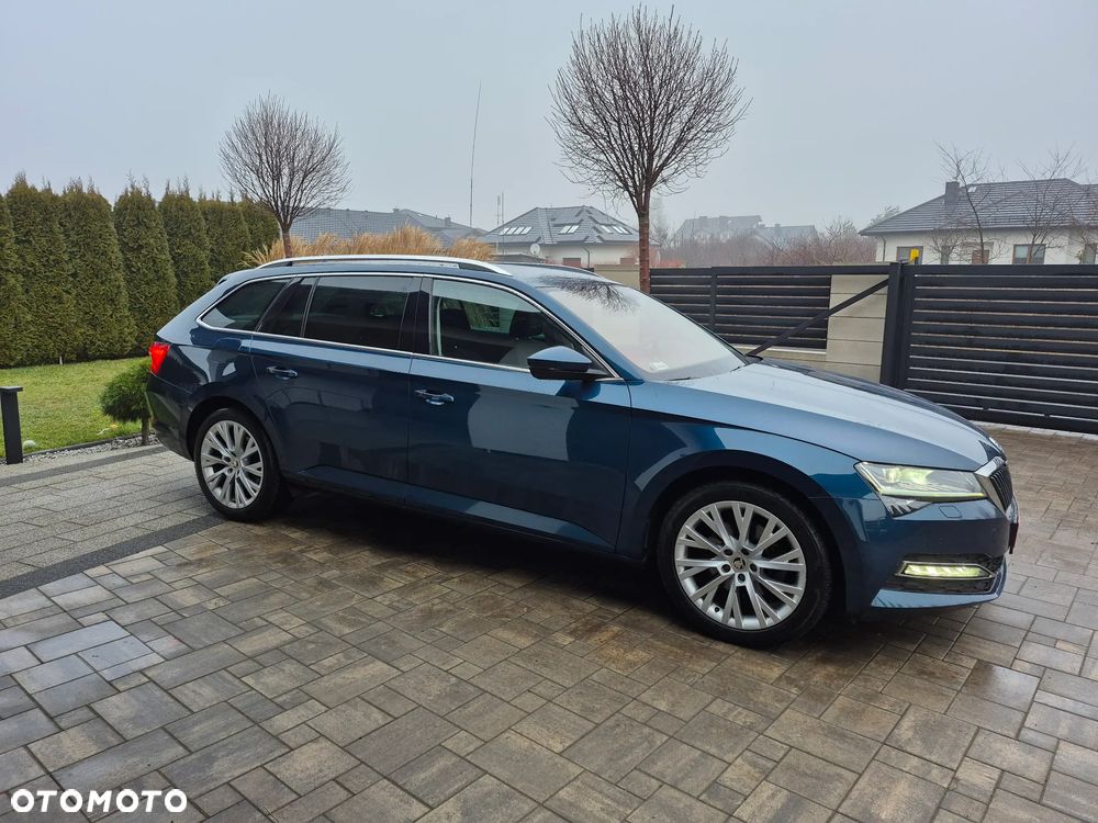 Skoda Superb 2.0 TDI SCR Style DSG - 30