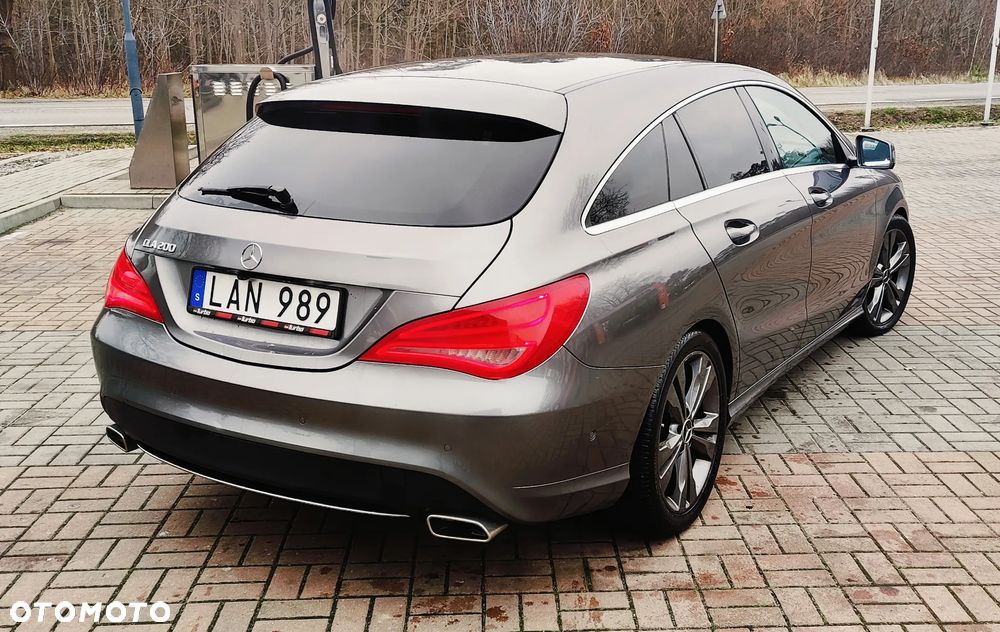 Mercedes-Benz CLA - 4