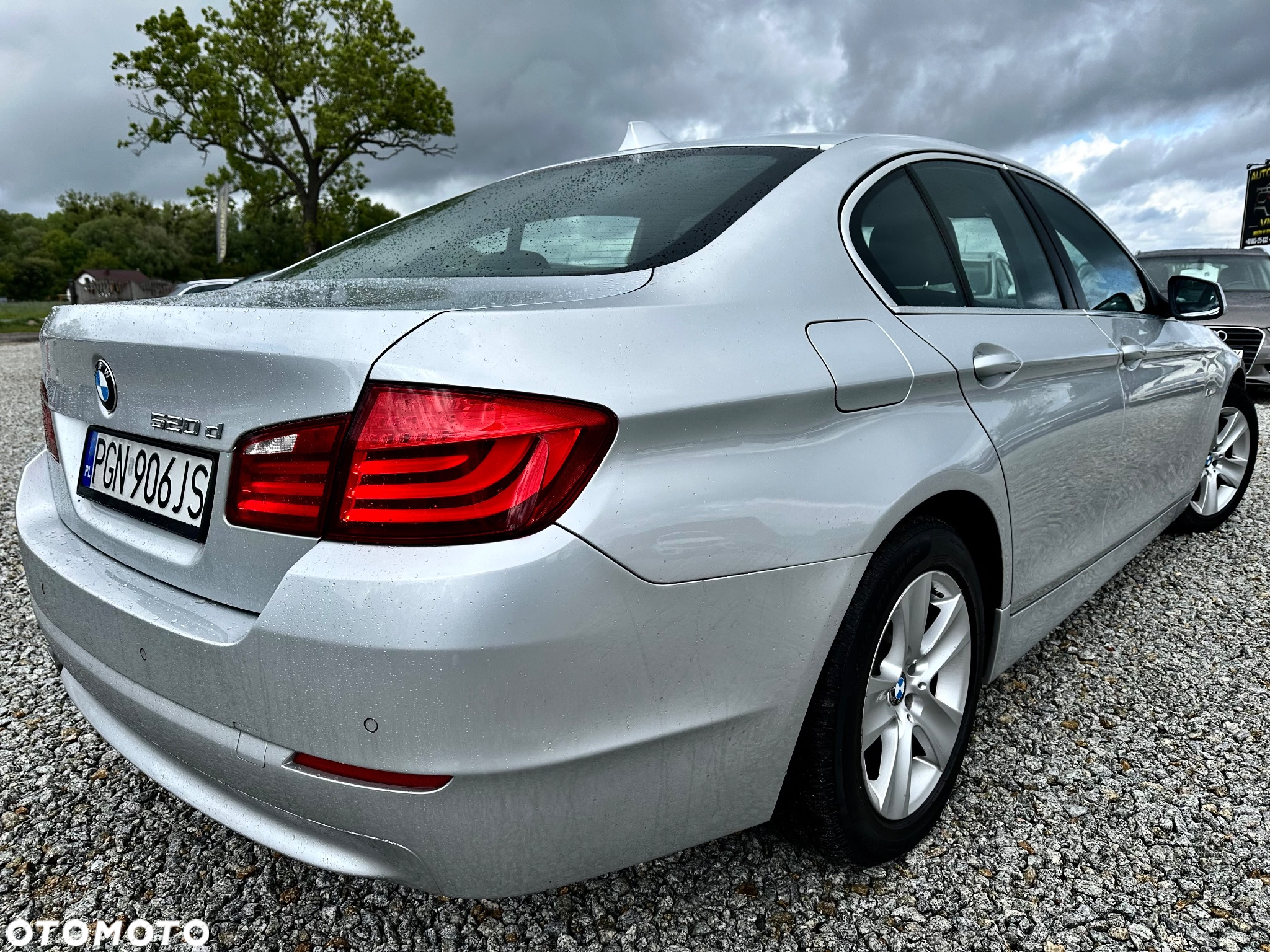 BMW Seria 5 520d - 34