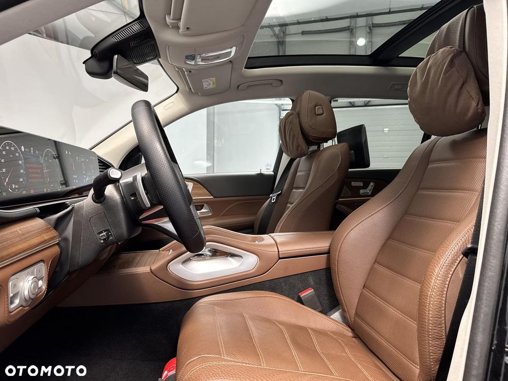 Mercedes-Benz GLS - 13