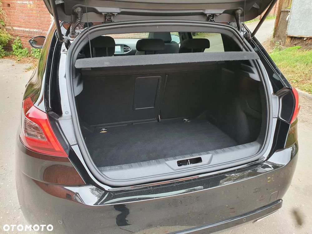 Peugeot 308 PureTech 130 GPF Stop & Start GT Pack - 27