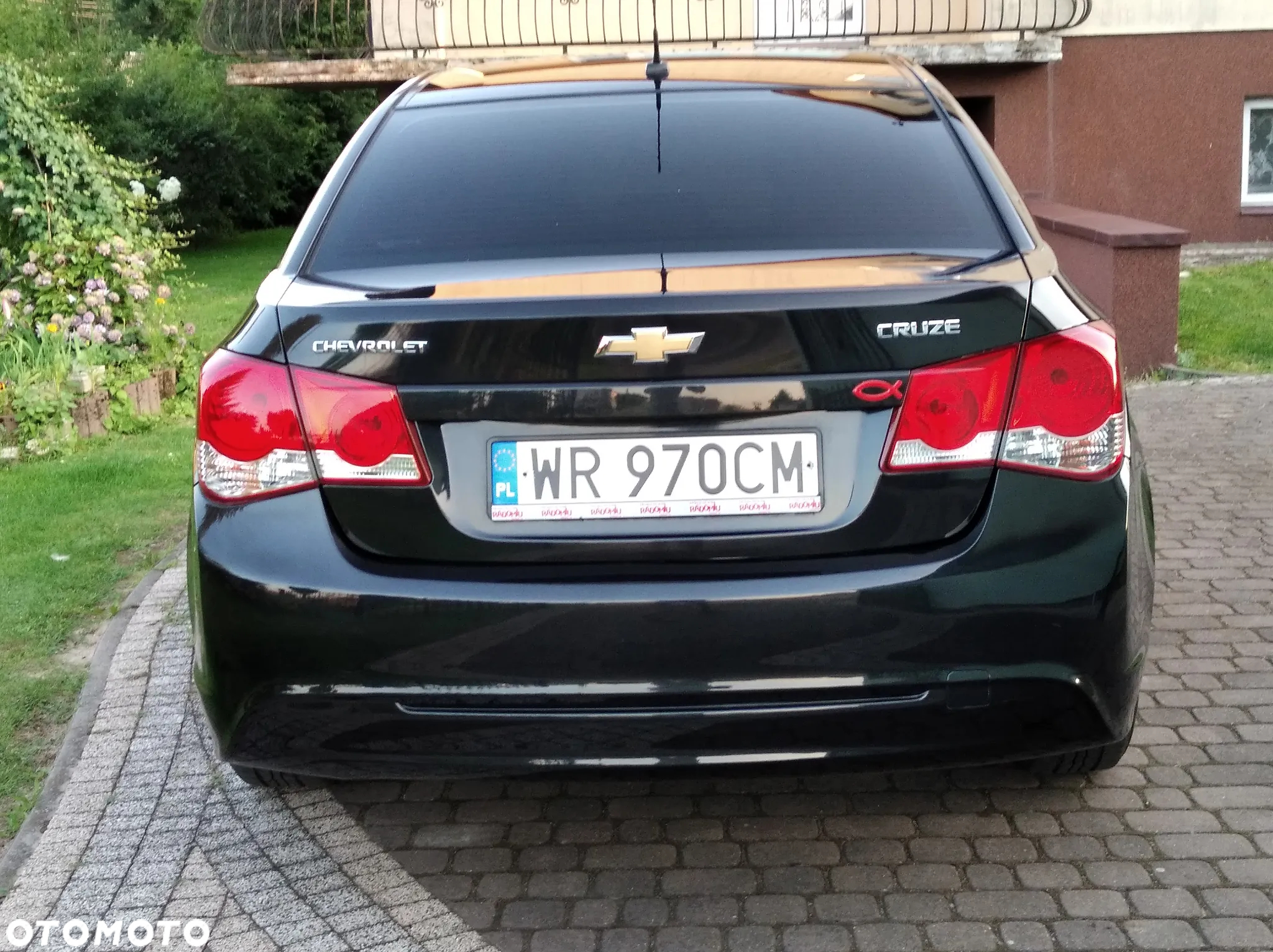 Chevrolet Cruze 1.6 LS+ - 21