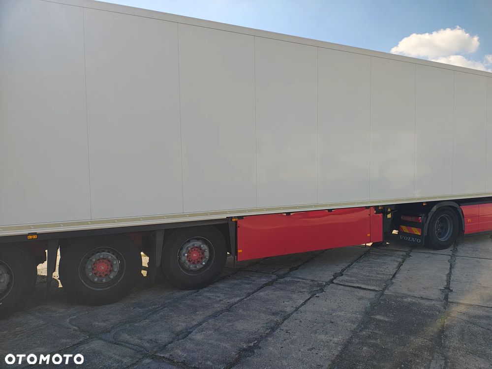 Schmitz Cargobull SCB*S3B - 4