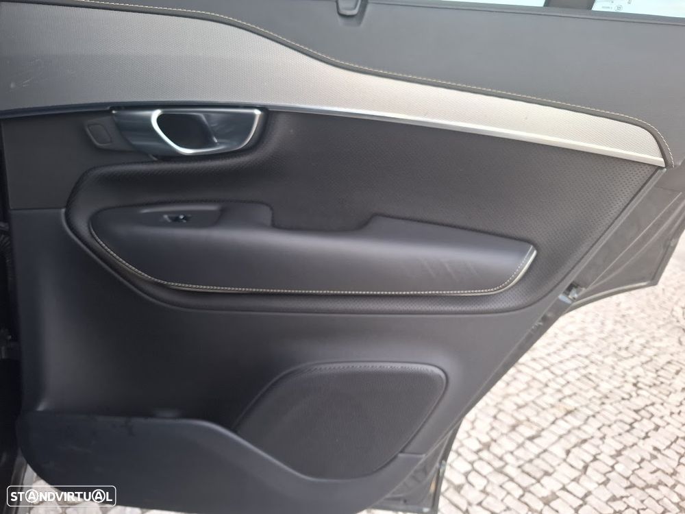 Volvo XC 90 2.0 T8 PHEV R-Design Expression AWD - 38