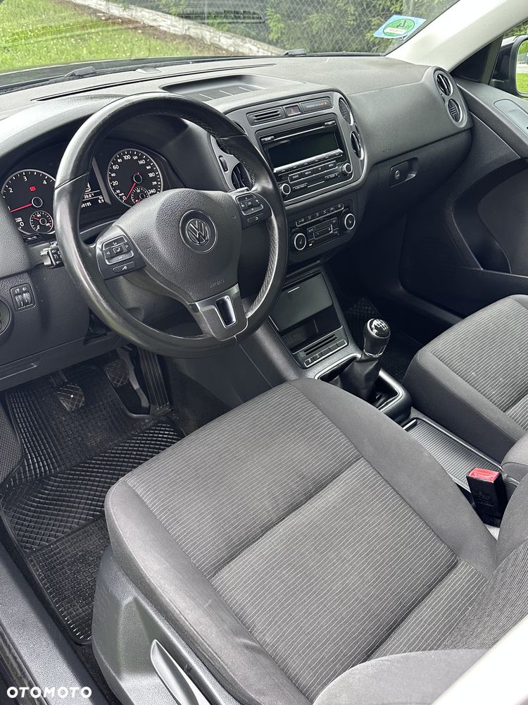Volkswagen Tiguan 2.0 TDI DPF BlueMotion Technology Sport & Style - 12