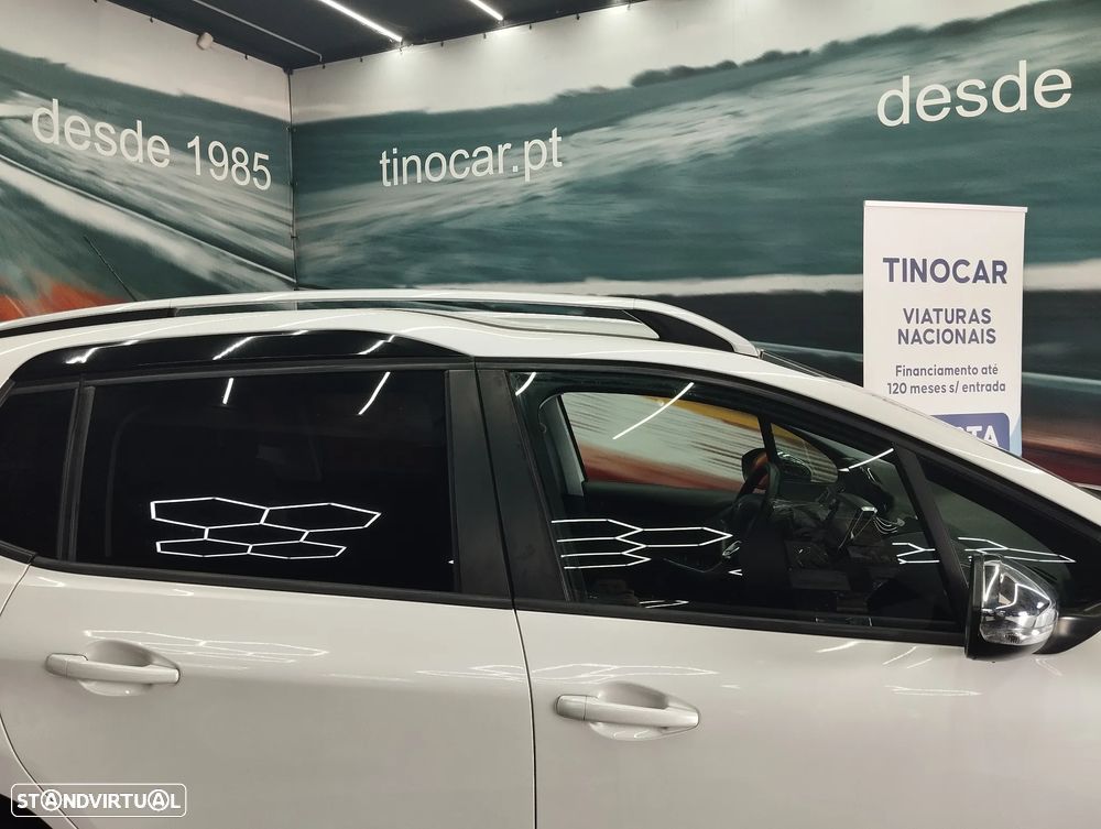 Peugeot 2008 1.2 PureTech Style - 9
