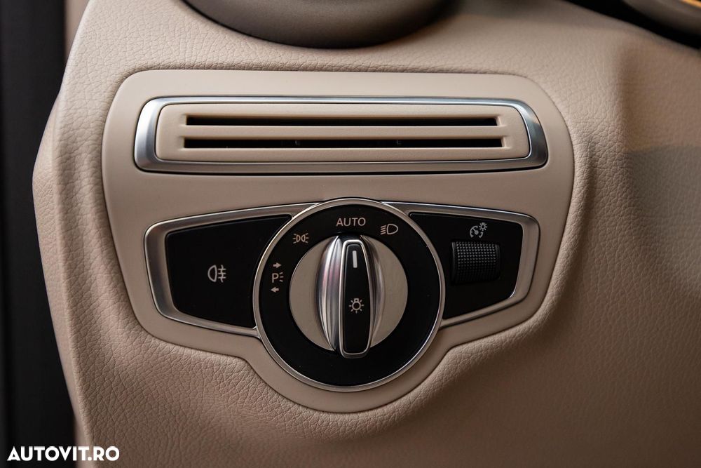 Mercedes-Benz GLC - 27