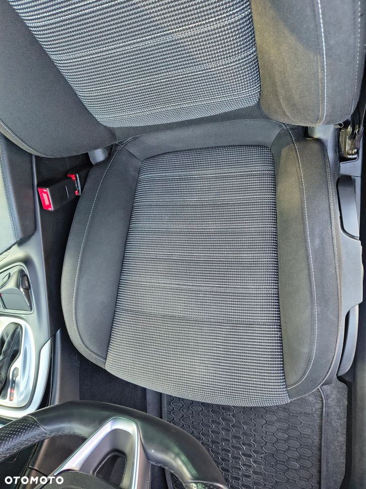 Opel Insignia 2.0 CDTI Active - 35
