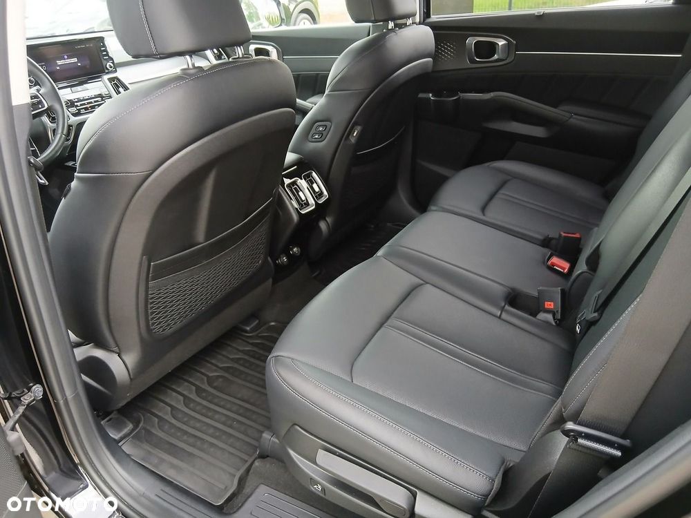 Kia Sorento - 13