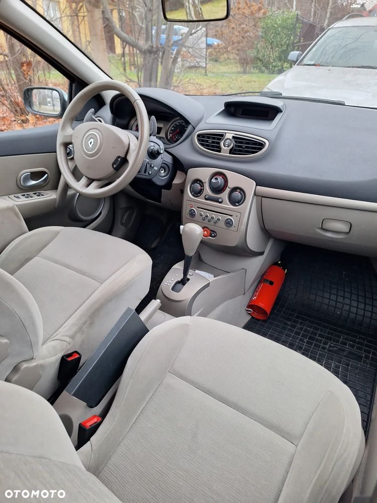 Renault Clio 1.6 16V Dynamique - 6