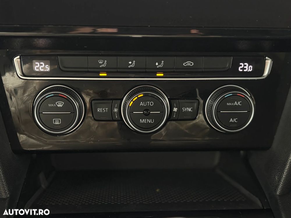 Volkswagen Passat Variant 1.6 TDI SCR DSG Business - 33