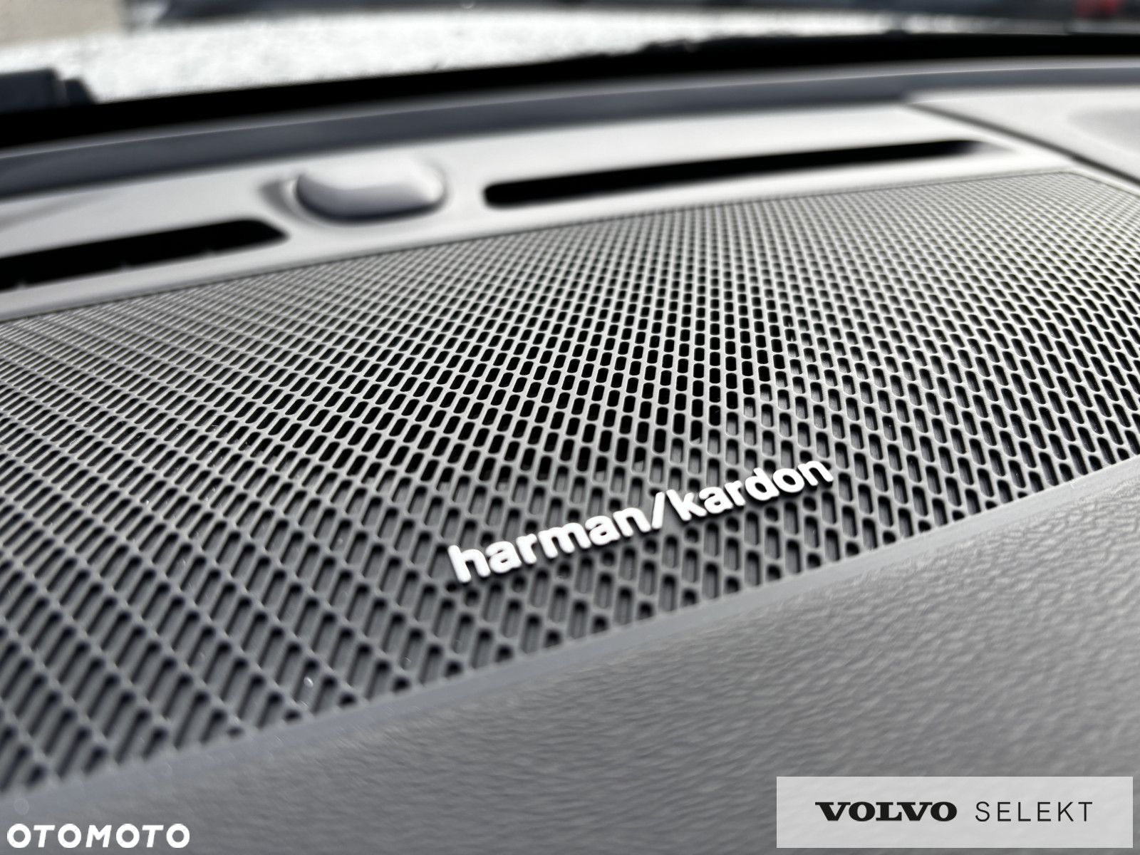 Volvo XC 40 - 23