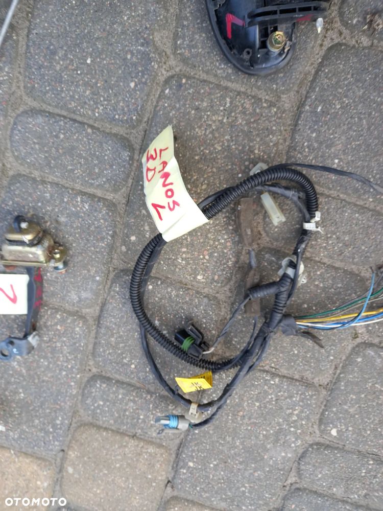 szyba uszczelka listwa zgarniająca wiazka klamka zamek silniczek mechanizm drzwi karoseryjna daewoo lanos 3d 5d - 27