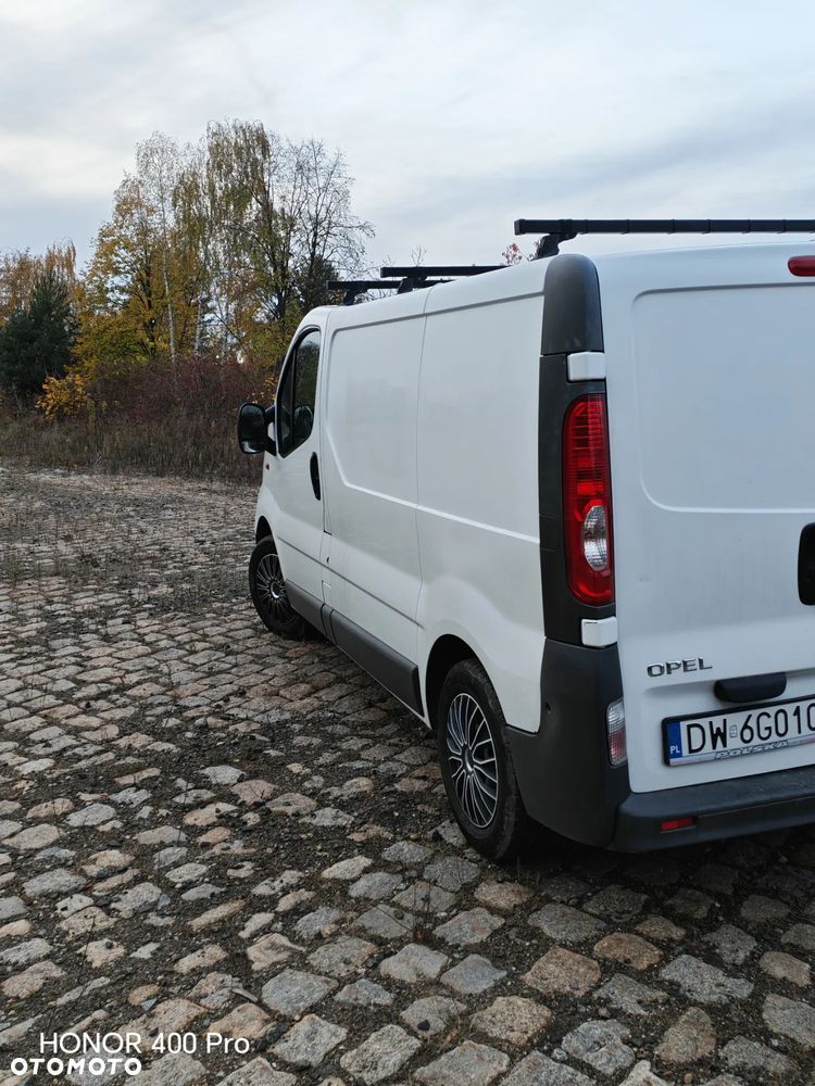 Opel VIVARO - 8