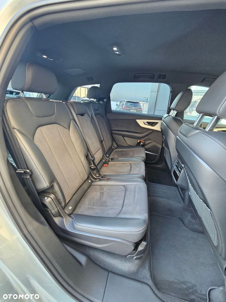 Audi Q7 - 33