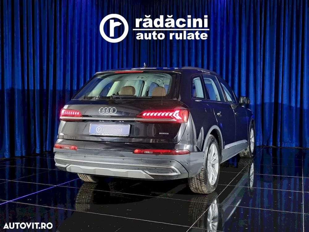 Audi Q7 - 10