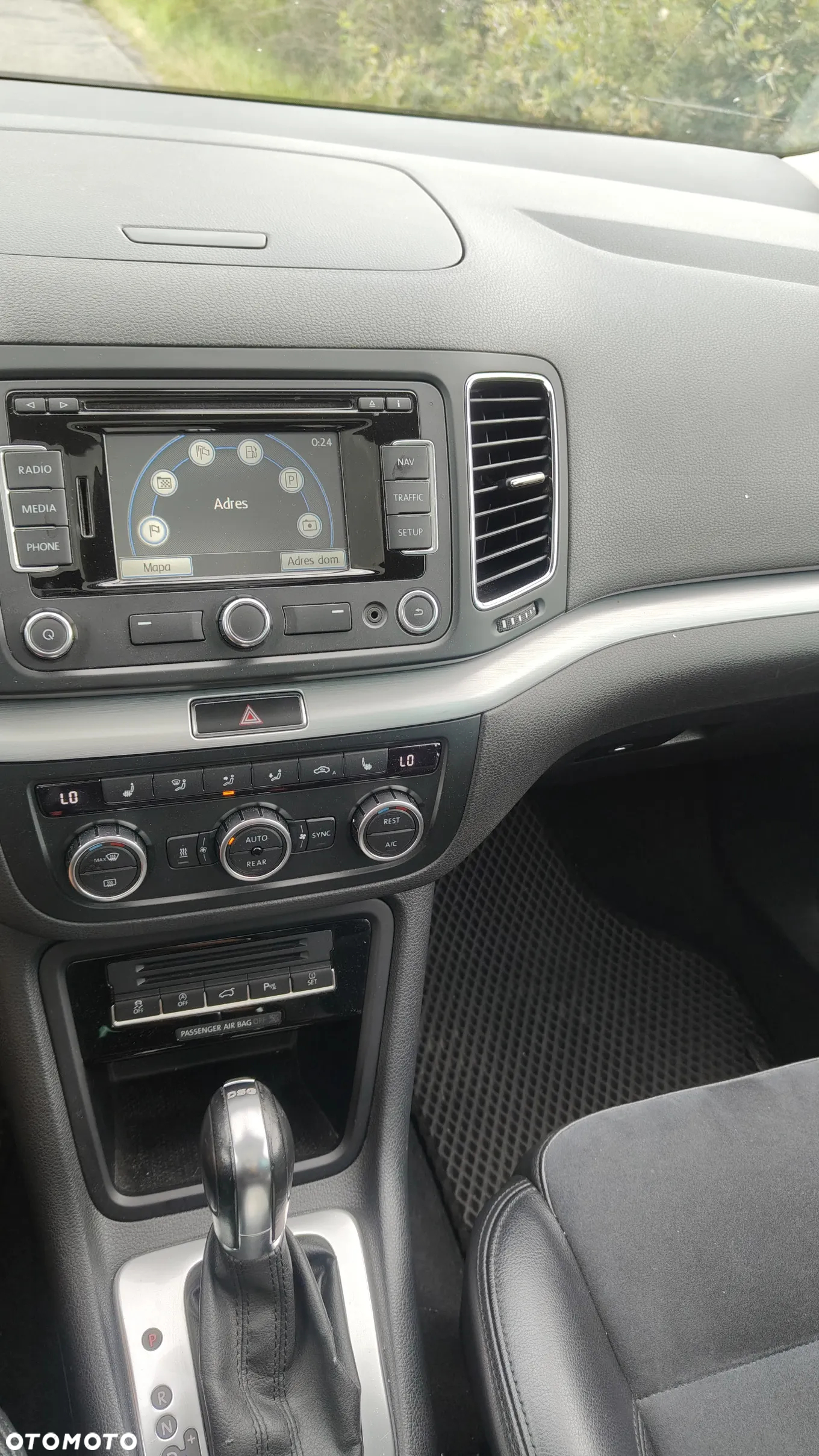 Volkswagen Sharan 2.0 TDI Highline DSG - 9