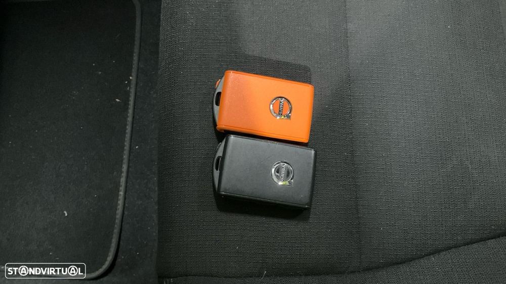 Volvo XC 40 1.5 T2 Momentum Core - 16