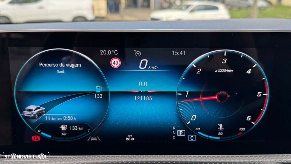 Mercedes-Benz CLA 200 - 13