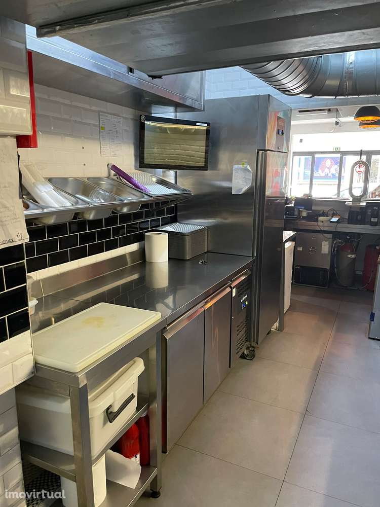 RESTAURANTE PARA ALUGAR -TRESPASSE 45000 (EQUIPAMENTO) - Grande imagem: 4/17