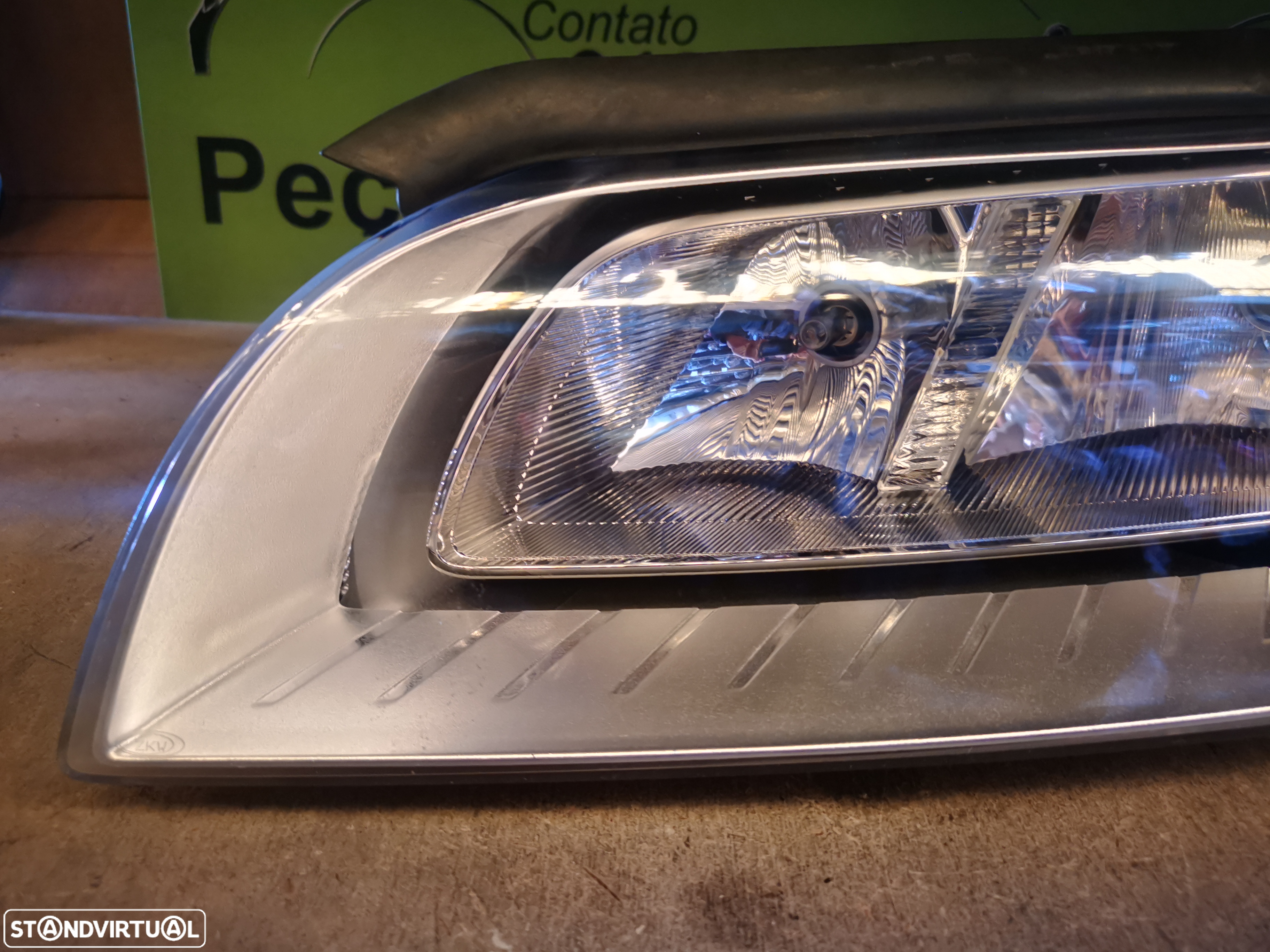 VOLVO S80 / V70 / XC70 FAROL ESQUERDO - FF514 - 2
