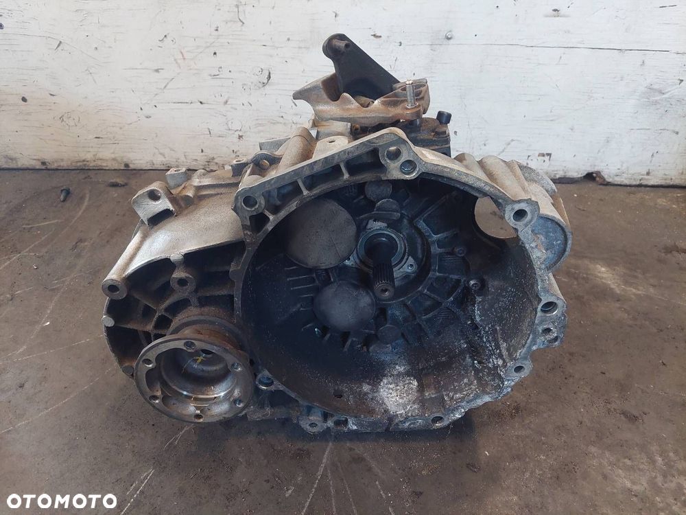 SKRZYNIA BIEGÓW AUDI A3 8P LIFT 2.0 TDI MANUAL 6 BIEGÓW LNZ - 1