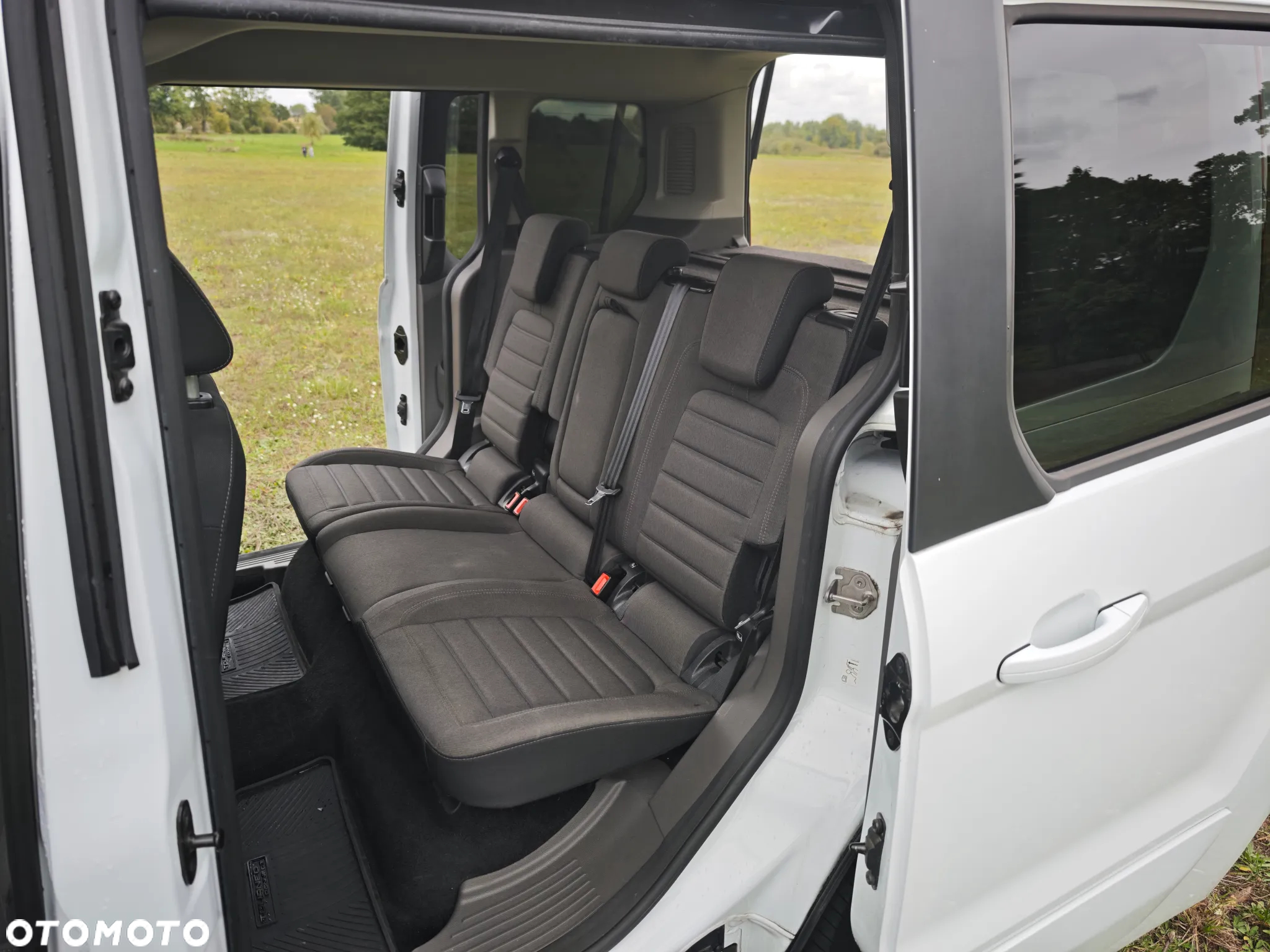 Ford Tourneo Connect 1.5 EcoBlue Active - 16