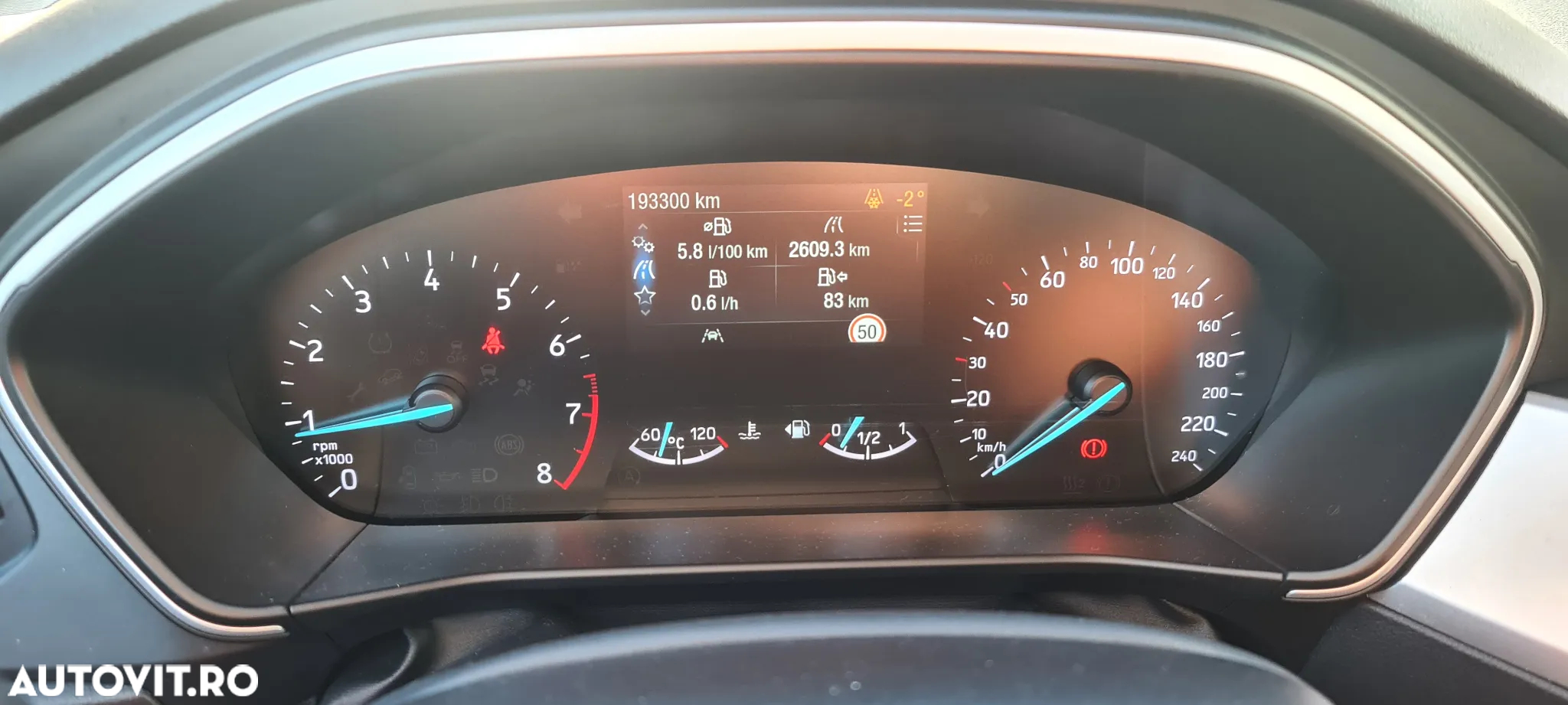Ford Focus 1.0 EcoBoost Start-Stopp-System COOL&CONNECT DESIGN - 9