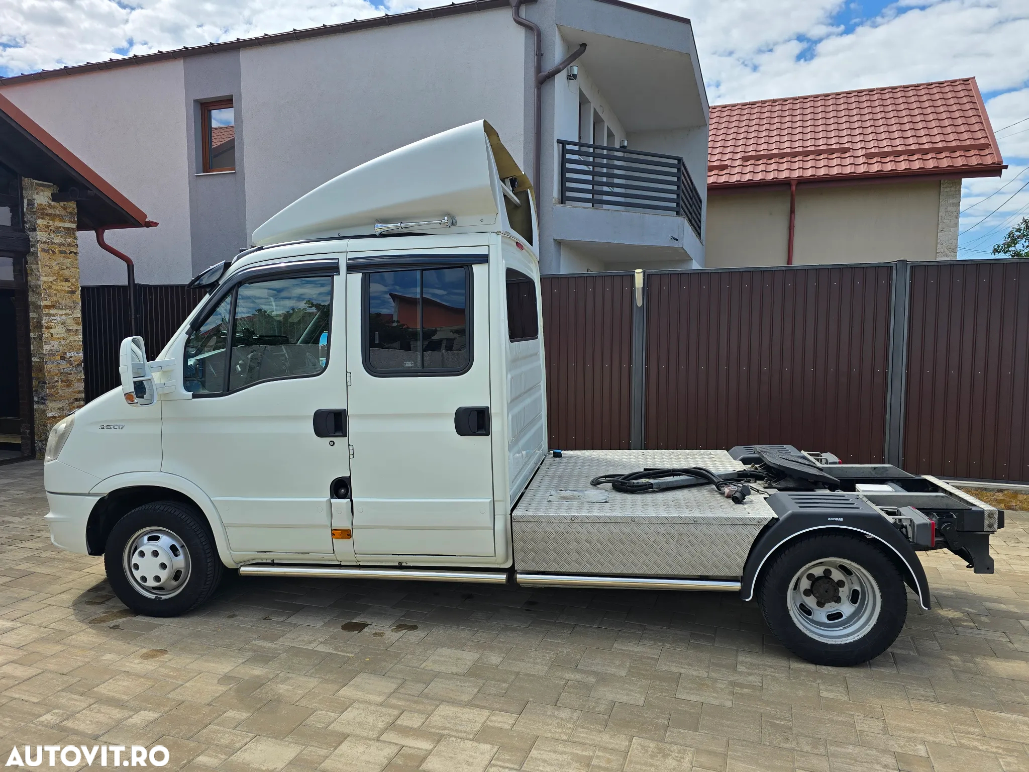 Iveco Daily MiniTir Mini Cap Tractor N1 3.5T cu 12T in ansamblu - 4