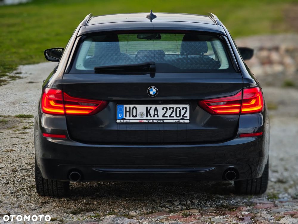 BMW Seria 5 - 17