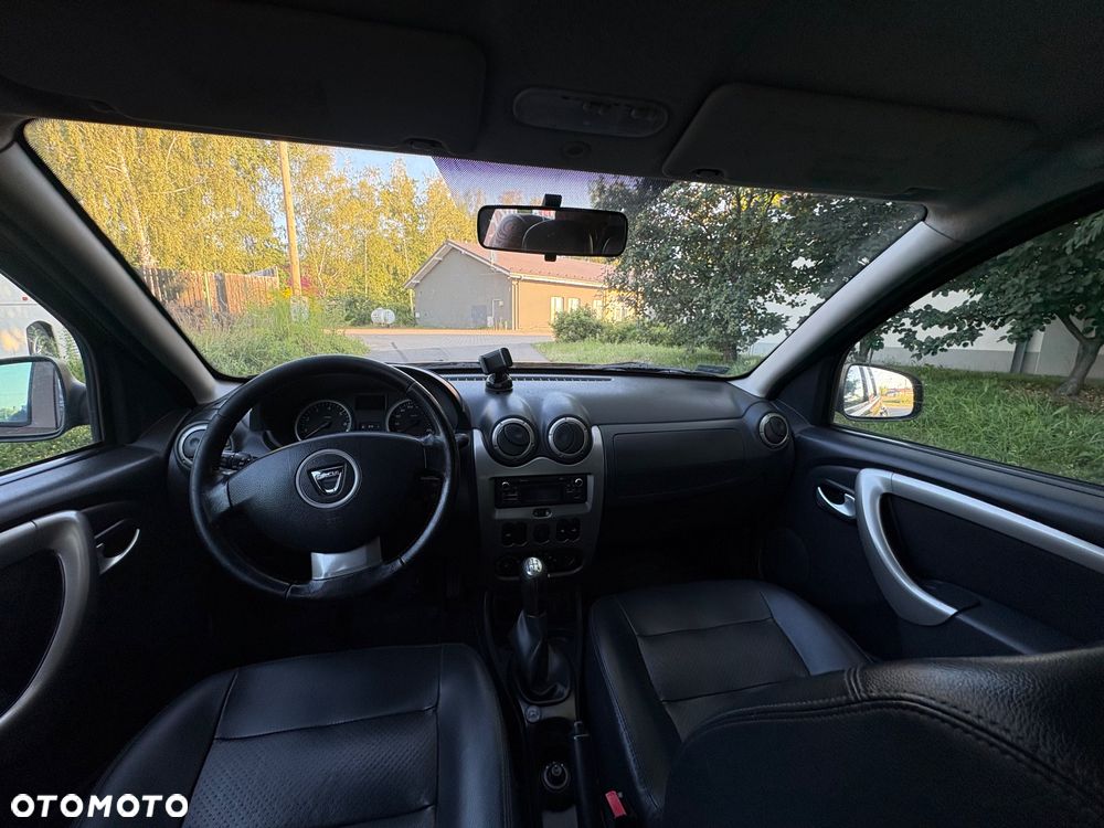 Dacia Duster 1.6 - 10