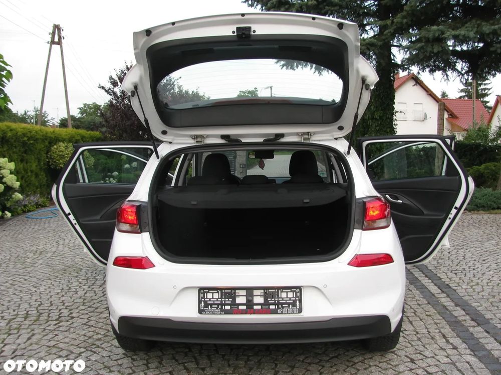 Hyundai i30 1.4 T-GDI Trend - 16