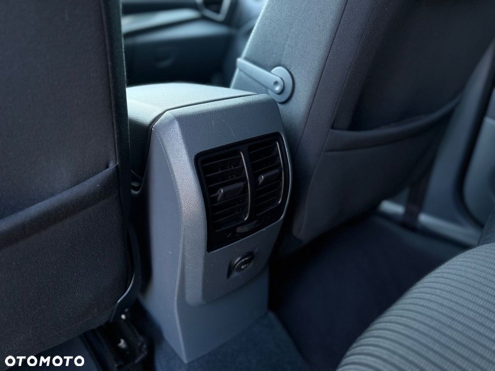 Ford C-MAX 1.6 EcoBoost Start-Stop-System Titanium - 28