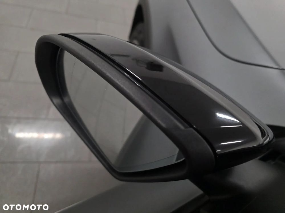 Mercedes-Benz GLC 300 de 4Matic 9G-TRONIC AMG Line Plus - 27