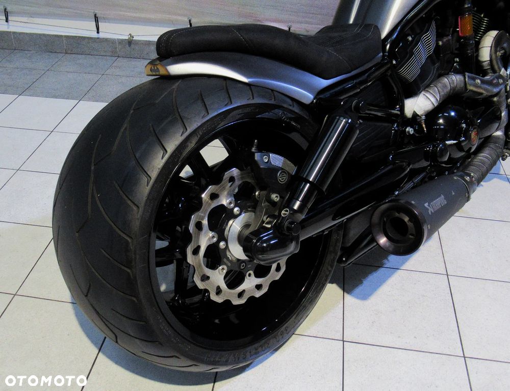 Harley-Davidson V-Rod Night Rod - 24
