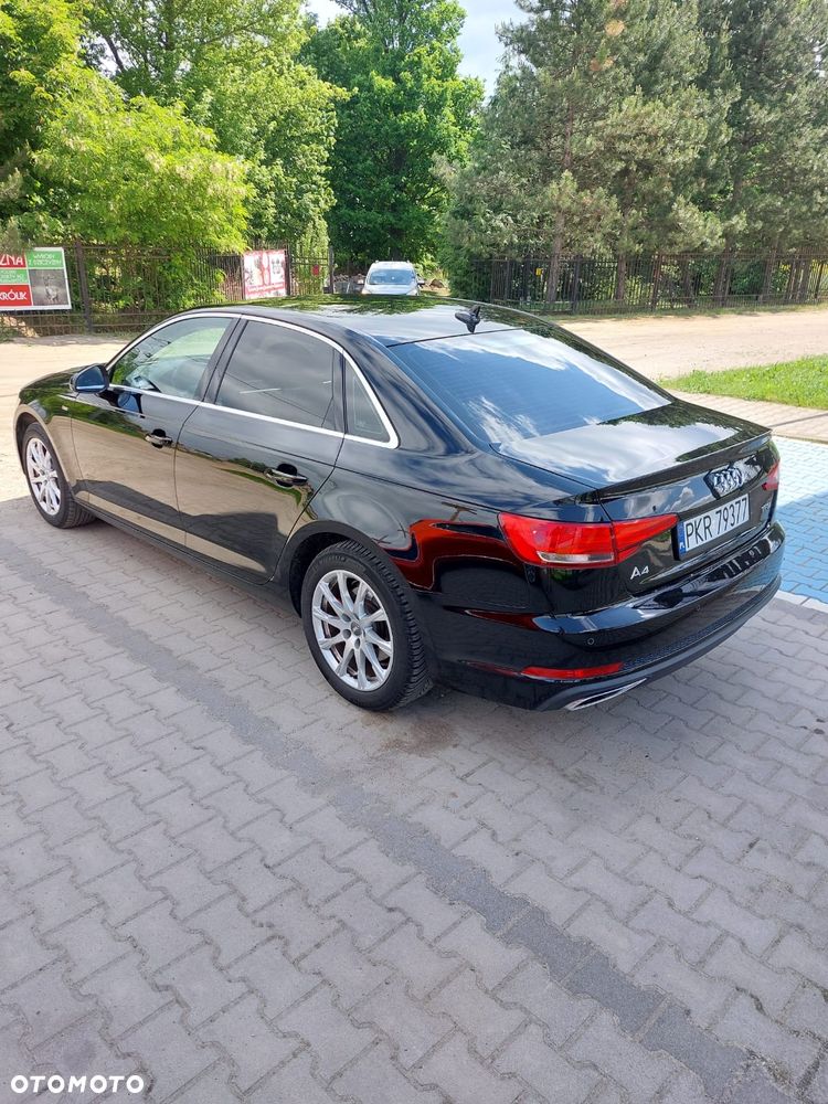Audi A4 Avant 40 TFSI S tronic - 7