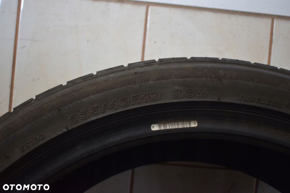 R19 235/40 Bridgestone Potenza S001 pojedyncza - 6