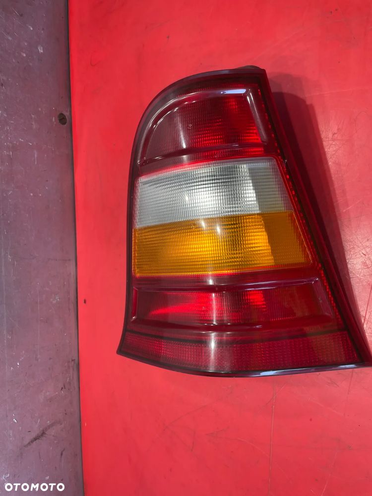 Lampa tył mercedes w268 lewa prawa - 7