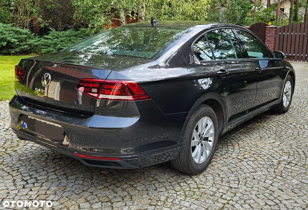 Volkswagen Passat 1.5 TSI EVO Essence DSG - 5