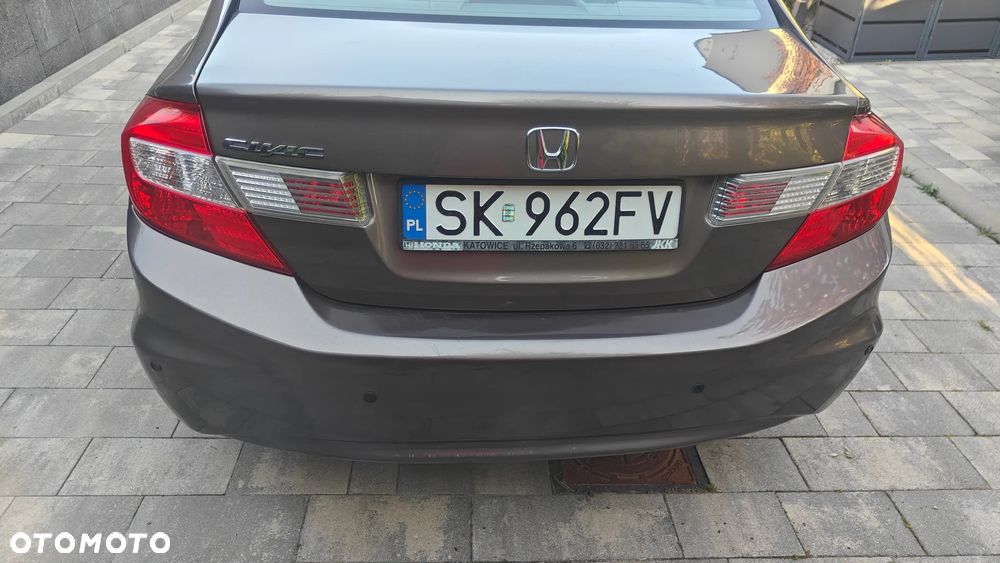Honda Civic 1.8 Comfort - 11