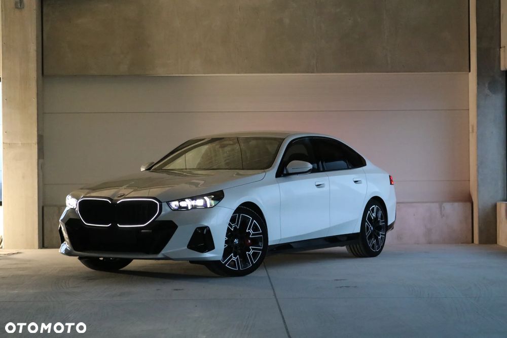 BMW Seria 5 - 1