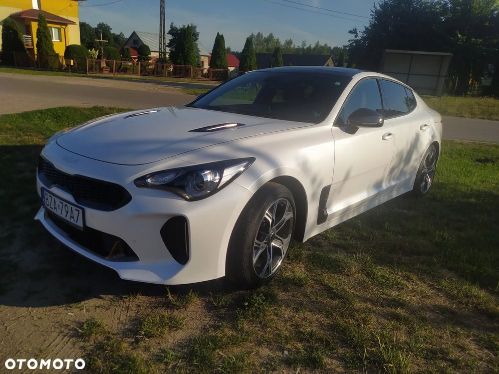 Kia Stinger 2.0 T-GDI GT Line - 3